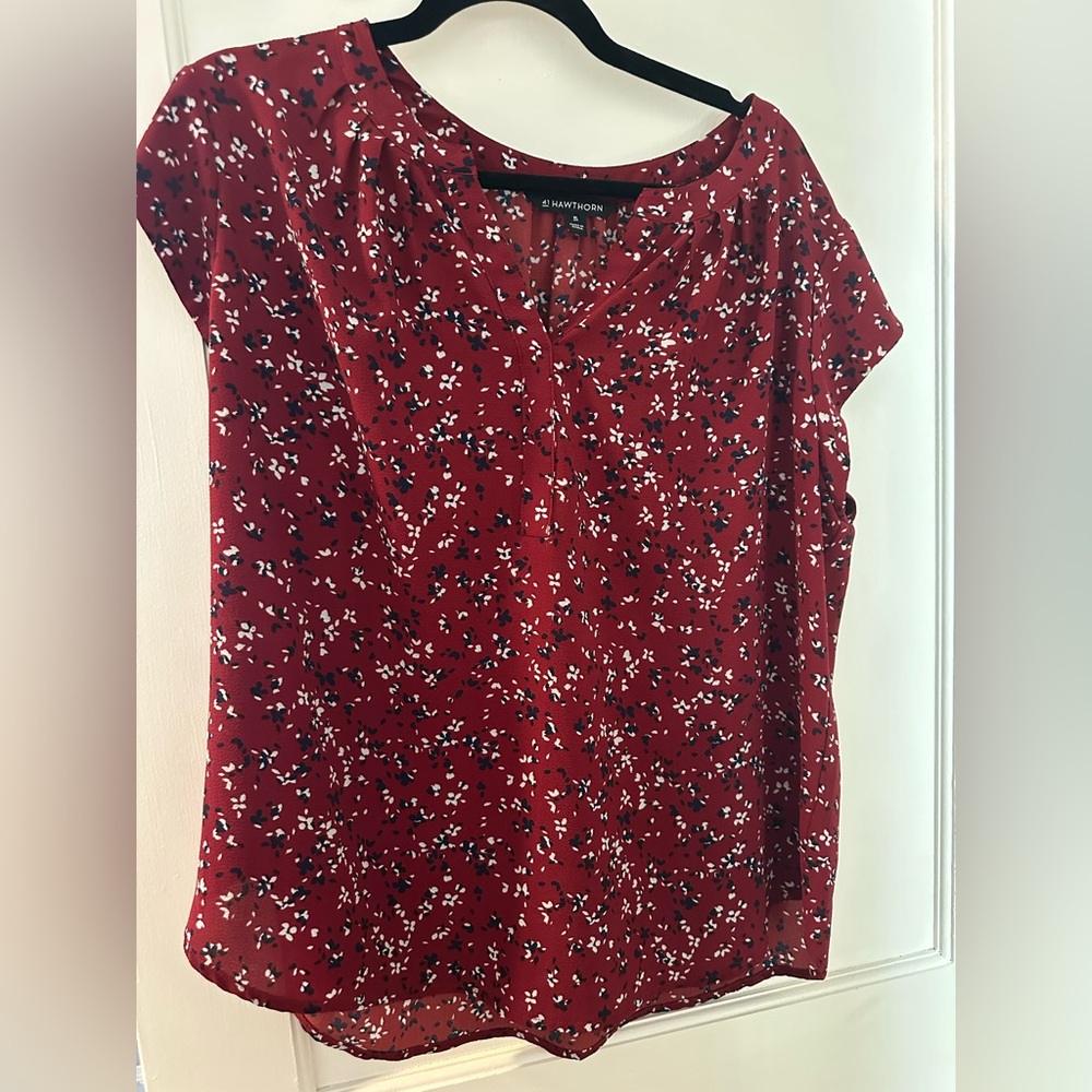 41 Hawthorn Stitch Fix Women’s Red Blouse Size XL